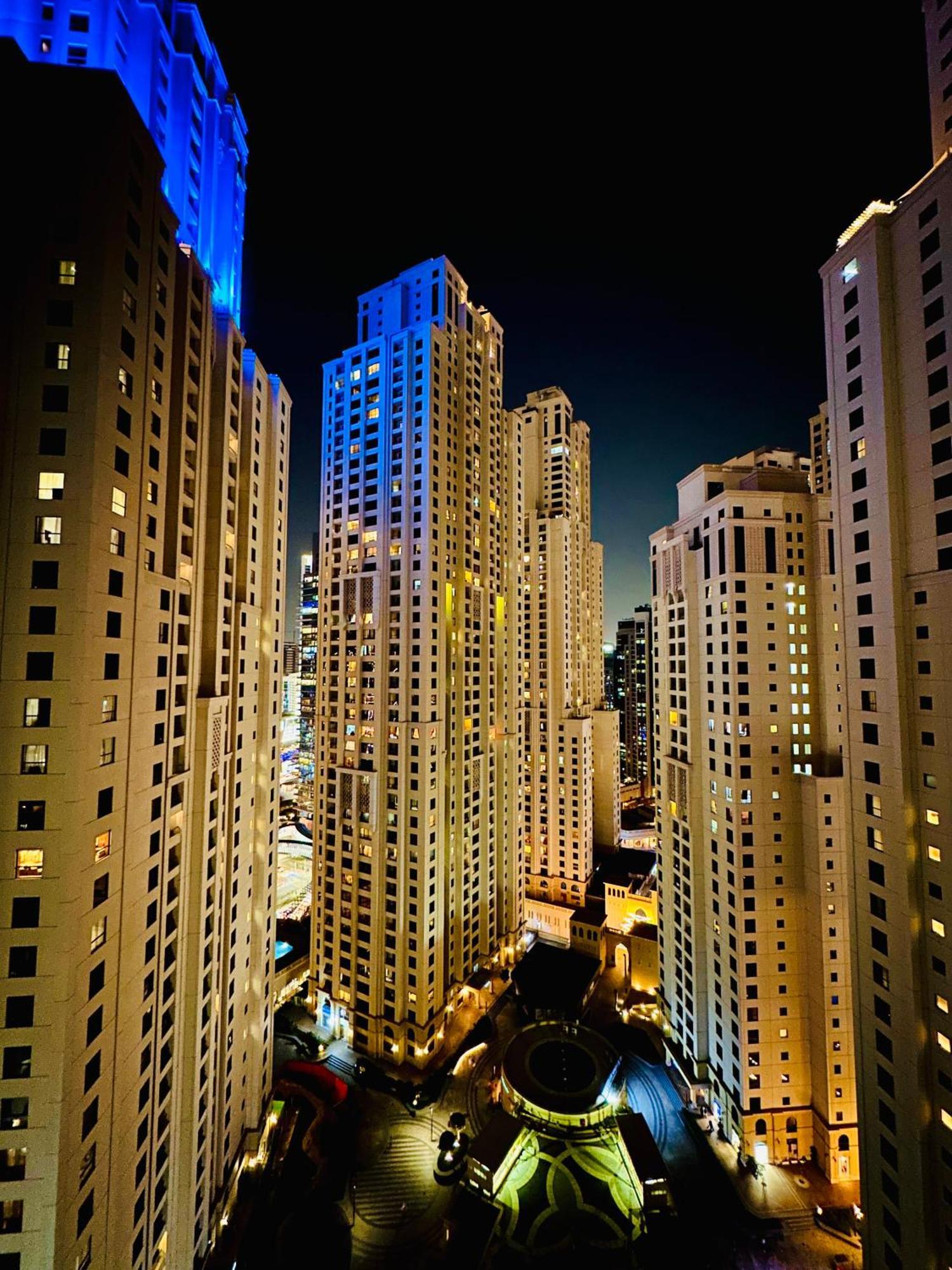 The Aero Hostel Dubai Ngoại thất bức ảnh